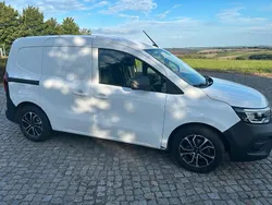 Weiß Gebraucht 2021 Renault Kangoo Van / Kleinbus | 14.990 € (Fairer Preis)