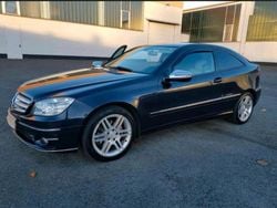 Blau Gebraucht 2009 Mercedes CLC220 Kleinwagen | 4.600 € (Fairer Preis)