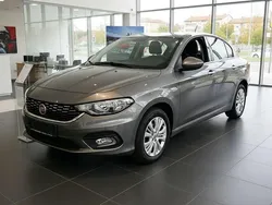 Grau Gebraucht 2016 Fiat Tipo Limousine | 7.777 € (Superpreis)