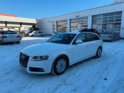 Weiß Gebraucht 2009 Audi A4 Kombi | 4.450 € (Superpreis)