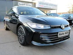 Schwarz Neu 2024 VW Passat Elegance Limousine | 35.900 € (Guter Preis)
