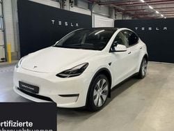 Weiß Gebraucht 2023 Tesla Model Y SUV | 35.100 € (Guter Preis)