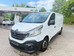 Weiß Gebraucht 2016 Renault Trafic Komfort Van | 3.499 €