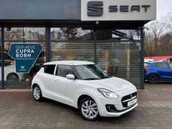 Weiß Gebraucht 2024 Suzuki Swift Comfort Limousine | 14.395 € (Guter Preis)