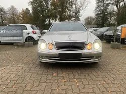 Mercedes E320