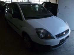 Weiß Gebraucht 2008 Ford Fiesta Basis Kleinwagen | 2.150 € (Fairer Preis)