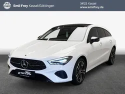 Polarweiß Gebraucht 2024 Mercedes CLA180 Advanced Limousine | 31.210 € (Guter Preis)