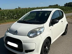 Weiß Gebraucht 2012 Citroën C1 Kleinwagen | 1.850 €