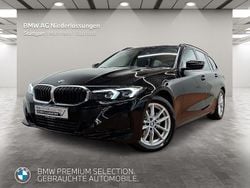 Schwarz Gebraucht 2024 BMW 318 Shadowline Kombi | 30.570 € (Fairer Preis)