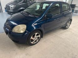 Blau Gebraucht 2005 Toyota Yaris Limousine | 1.500 € (Guter Preis)