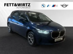 Phytonicblau metallic Gebraucht 2024 BMW 216 | 27.990 € (Guter Preis)