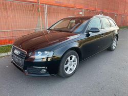 Schwarz Gebraucht 2011 Audi A4 Attraction Kombi | 5.999 € (Superpreis)