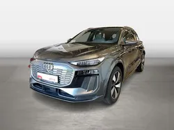 Daytonagrau perleffekt Gebraucht 2024 Audi Q6 e-tron Ambiente SUV | 66.420 € (Guter Preis)