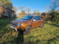 Orange Gebraucht 2020 Dacia Duster Anniversary SUV | 15.500 € (Fairer Preis)