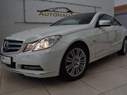 Weiß Gebraucht 2012 Mercedes E200 Coupé | 13.990 € (Fairer Preis)