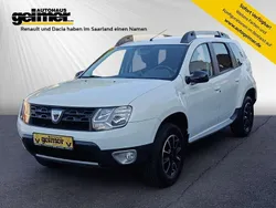 Weiß Gebraucht 2017 Dacia Duster Black Shadow SUV | 11.950 € (Fairer Preis)