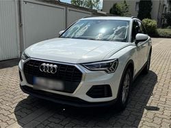Weiß Gebraucht 2020 Audi Q3 Ambiente SUV | 23.990 € (Guter Preis)