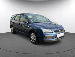 Braun Gebraucht 2008 Ford Focus Trend Limousine | 1.390 € (Guter Preis)