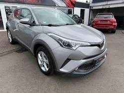 Grau Gebraucht 2018 Toyota C-HR SUV | 14.990 € (Guter Preis)