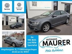 Platinum grey Gebraucht 2011 VW Jetta Highline Limousine | 5.930 € (Guter Preis)