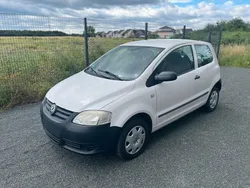 Weiß Gebraucht 2006 VW Fox Kleinwagen | 1.299 € (Fairer Preis)
