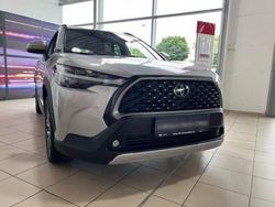 Silber Gebraucht 2025 Toyota Corolla Cross SUV | 35.900 € (Teuer)