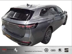 Diabase gray metallic Gebraucht 2024 VW Passat Elegance Kombi | 43.770 € (Guter Preis)