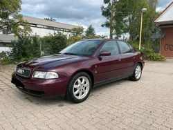 Rot Gebraucht 1996 Audi A4 Limousine | 2.500 € (Teuer)