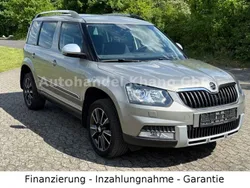 Cappuccinobeige metallic Gebraucht 2015 Skoda Yeti Adventure SUV | 14.990 € (Etwas zu teuer)