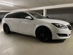 Weiß Gebraucht 2014 Opel Insignia Innovation Kombi | 9.500 € (Fairer Preis)
