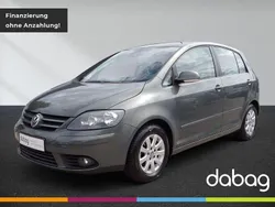 Grün Gebraucht 2005 VW Golf Plus Cross Comfortline Van / Kleinbus | 4.990 € (Fairer Preis)
