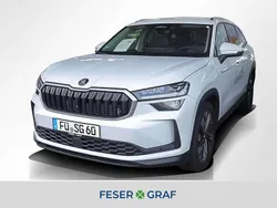 Moon weiss perleffekt Gebraucht 2024 Skoda Kodiaq Selection SUV | 44.450 € (Guter Preis)