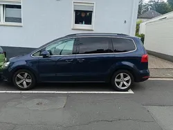 Blau Gebraucht 2013 VW Sharan Comfortline Van / Kleinbus | 9.700 €