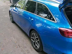 Blau Gebraucht 2021 Kia Ceed 2 Limousine | 19.000 € (Fairer Preis)