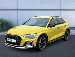 Pythongelb metallic Gebraucht 2024 Audi A3 Sport Limousine | 35.950 € (Etwas zu teuer)