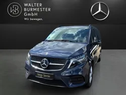 Sodalithblau met. Gebraucht 2023 Mercedes V300 AMG Van / Kleinbus | 72.990 € (Teuer)