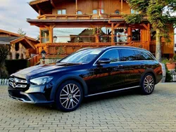 Schwarz Gebraucht 2021 Mercedes E450 Limousine | 37.990 €