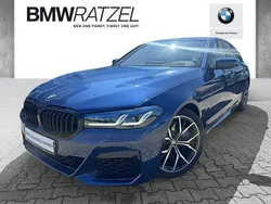 Blau Gebraucht 2022 BMW M550 Performance Limousine | 59.730 € (Fairer Preis)