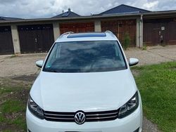 Weiß Gebraucht 2014 VW Touran Van / Kleinbus | 10.400 € (Fairer Preis)