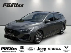 Grau Gebraucht 2024 Ford Focus ST-Line Limousine | 24.995 € (Fairer Preis)