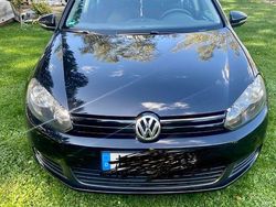 Grau Gebraucht 2009 VW Golf VI Comfortline Limousine | 5.500 € (Etwas zu teuer)