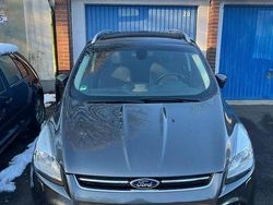 Grau Gebraucht 2015 Ford Kuga Individual SUV | 11.499 € (Guter Preis)