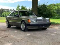 Beige Gebraucht 1988 Mercedes 190 Limousine | 14.990 €