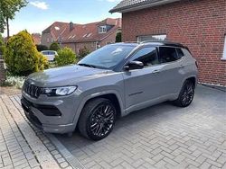 Grau Gebraucht 2022 Jeep Compass SUV | 22.500 € (Guter Preis)