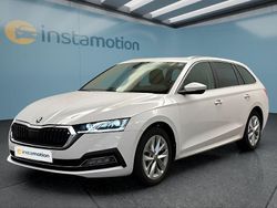 Weiß Gebraucht 2023 Skoda Octavia Kombi | 27.599 € (Fairer Preis)