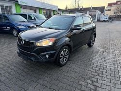Schwarz Gebraucht 2015 Ssangyong (KGM) Korando SUV | 5.900 € (Guter Preis)