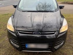 Schwarz Gebraucht 2014 Ford Kuga SUV | 8.200 € (Etwas zu teuer)
