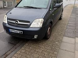 Blau Gebraucht 2005 Opel Meriva Edition Van / Kleinbus | 1.150 € (Superpreis)