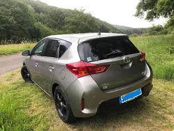 Gebraucht 2013 Toyota Auris Limousine | 6.000 € (Guter Preis)