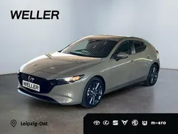 Beige Gebraucht 2024 Mazda 3 Exclusive-Line Kleinwagen | 26.790 € (Guter Preis)